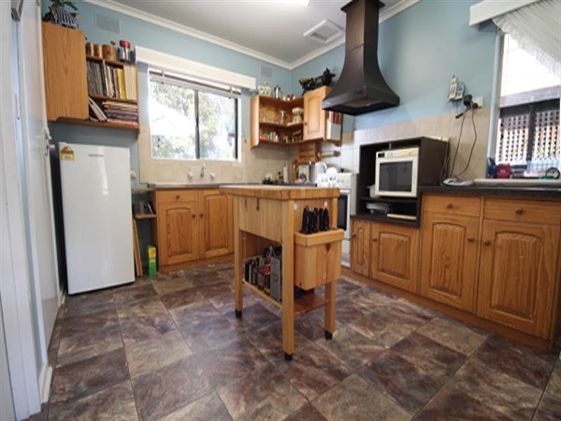 23 Ilford Street, Vale Park SA 5081