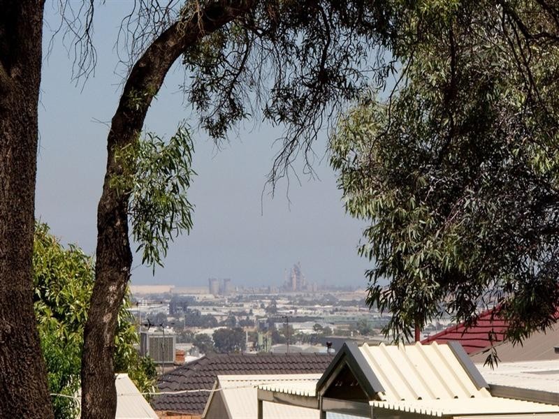 30 Radford Avenue, Clearview SA 5085