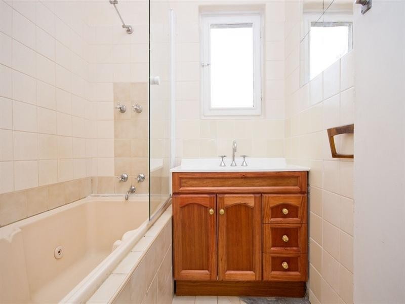 31 Clearview Avenue, Clearview SA 5085