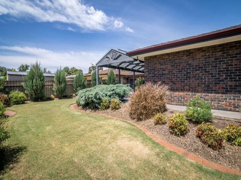 19 Waterford Avenue, Dernancourt SA 5075