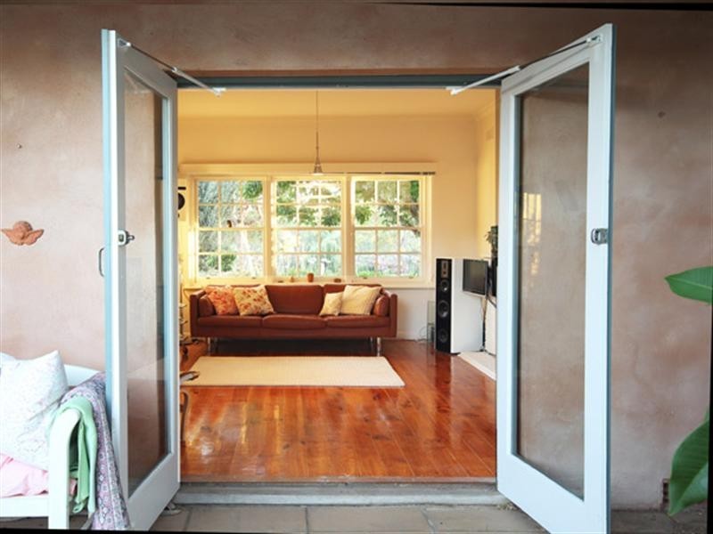 8 Mimosa Drive, Vale Park SA 5081