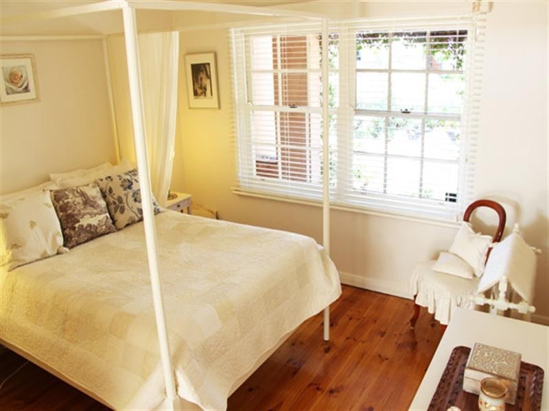 8 Mimosa Drive, Vale Park SA 5081