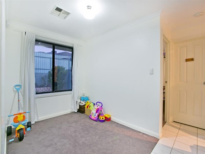 25 Magazine Drive, Walkley Heights SA 5098 the real estate agency Sold