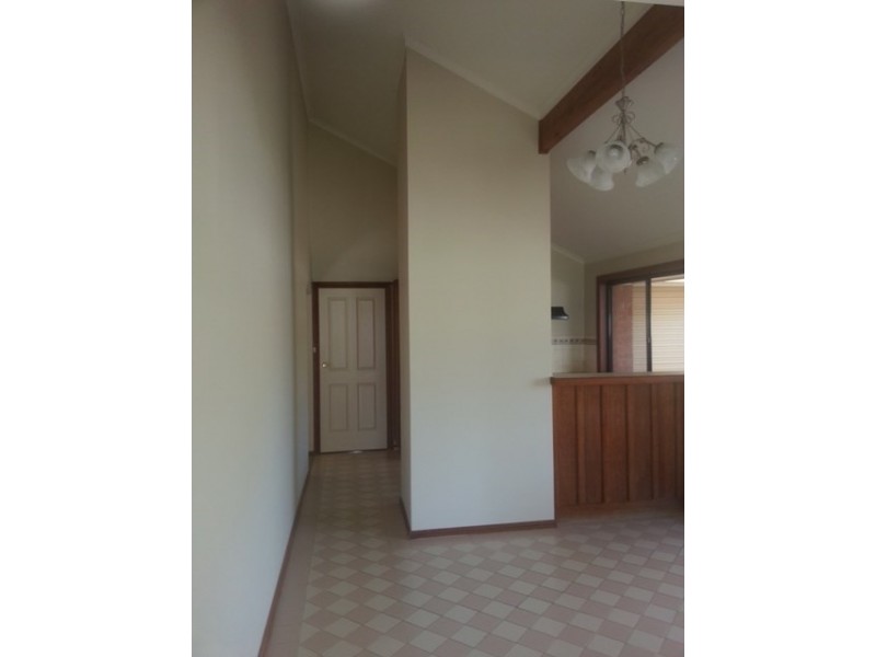 28 Regent Gardens Drive, Oakden SA 5086