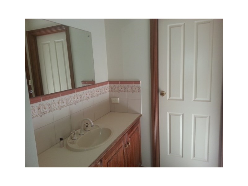 28 Regent Gardens Drive, Oakden SA 5086