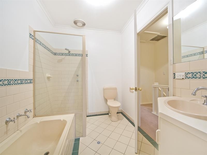 2/217 Devonport Terrace, Prospect SA 5082