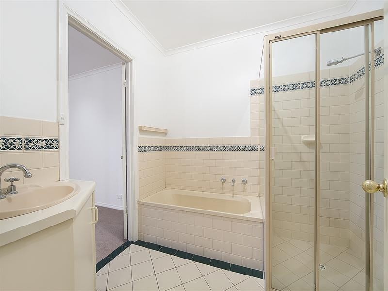 2/217 Devonport Terrace, Prospect SA 5082