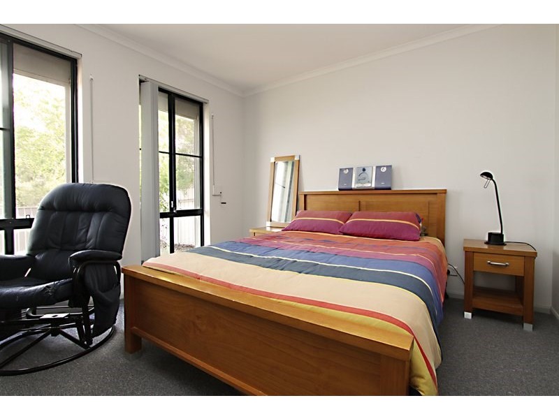 19 Lyle Court, Para Vista SA 5093