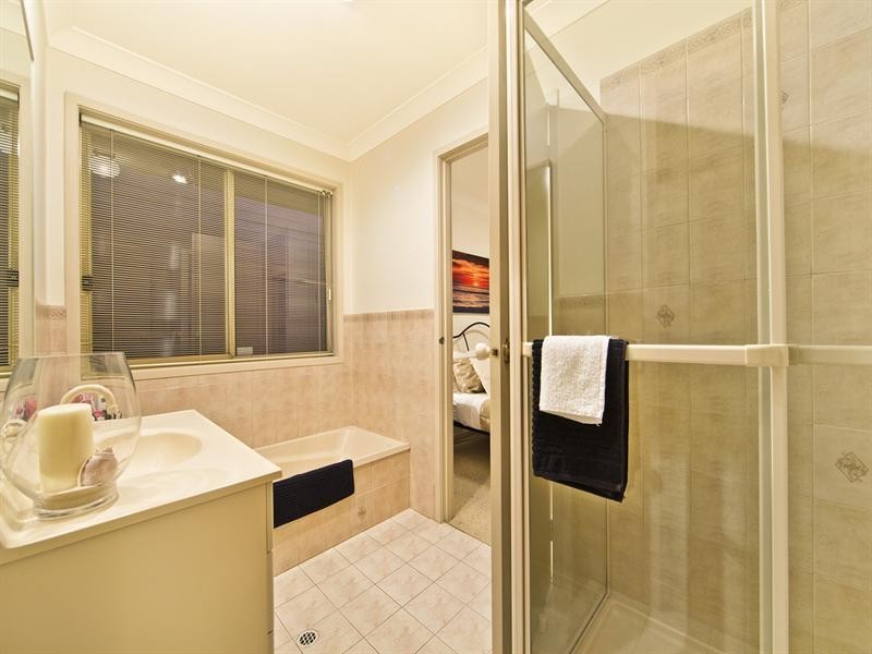 33 Bristol Terrace, Oakden SA 5086