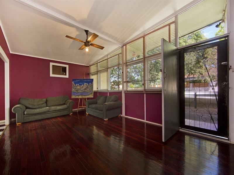 21 Branson Avenue, Clearview SA 5085