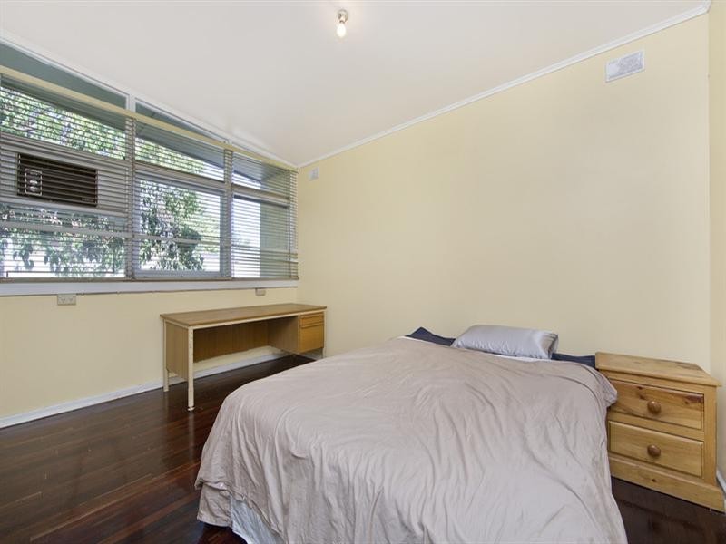 21 Branson Avenue, Clearview SA 5085