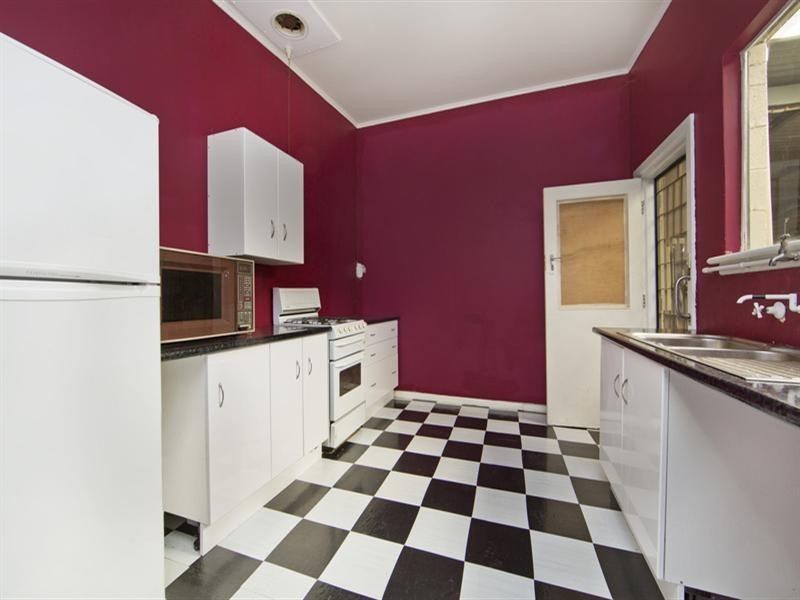 21 Branson Avenue, Clearview SA 5085