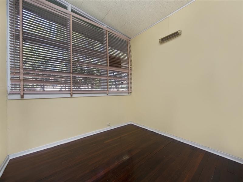 21 Branson Avenue, Clearview SA 5085