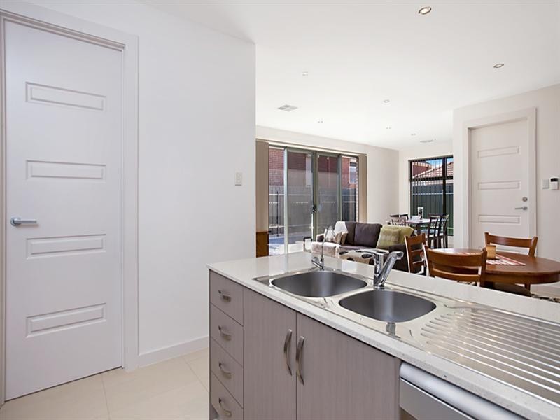 1a Deakin Street, Blair Athol SA 5084