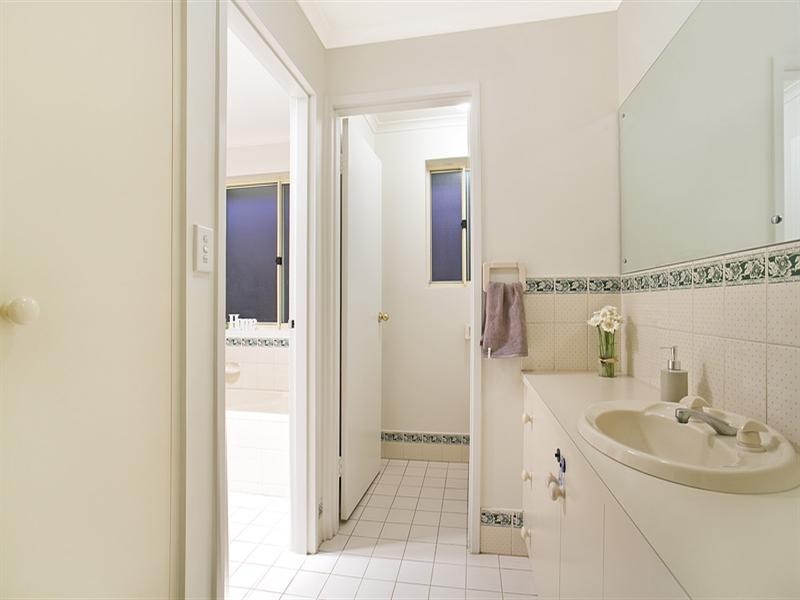 40 Attingham Crescent, Oakden SA 5086