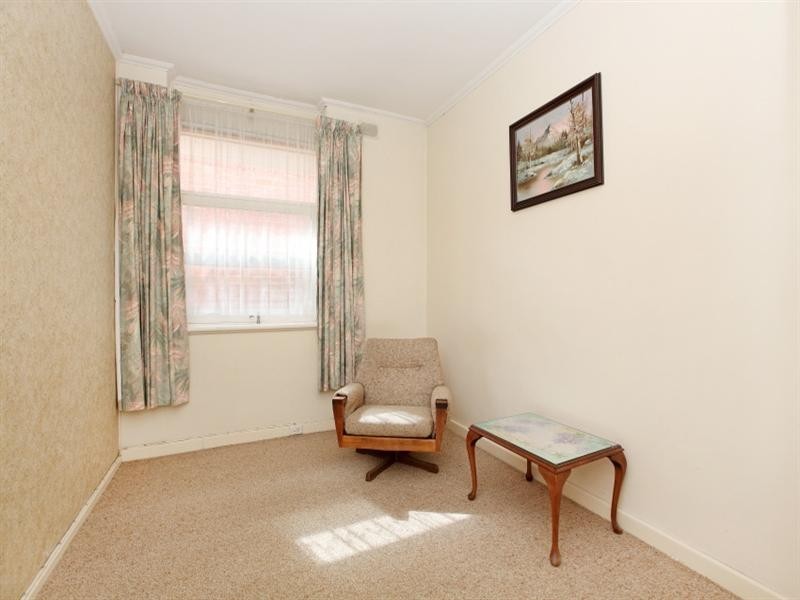 4 Turner Avenue, Clearview SA 5085