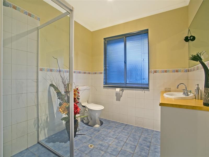 17 Mottistone Court, Oakden SA 5086