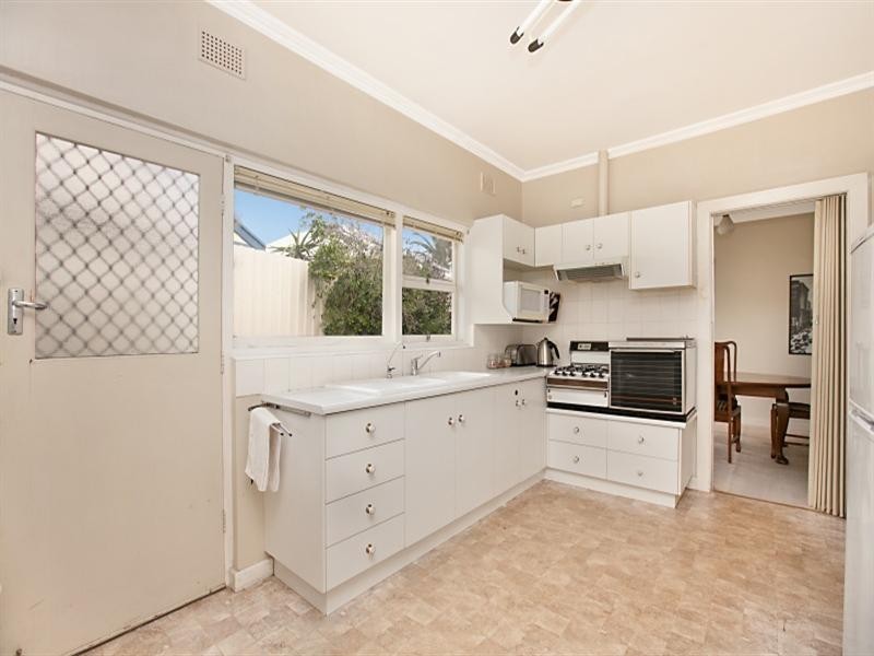 9 Military Road, West Beach SA 5024