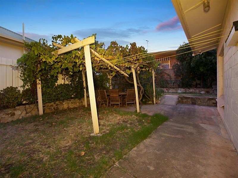 9 Military Road, West Beach SA 5024