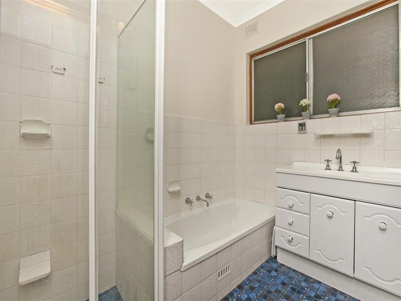 2 Waitara Road, Banksia Park SA 5091