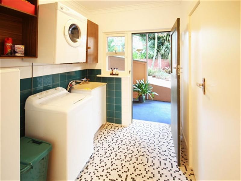 8 Botanic Grove, Campbelltown SA 5074