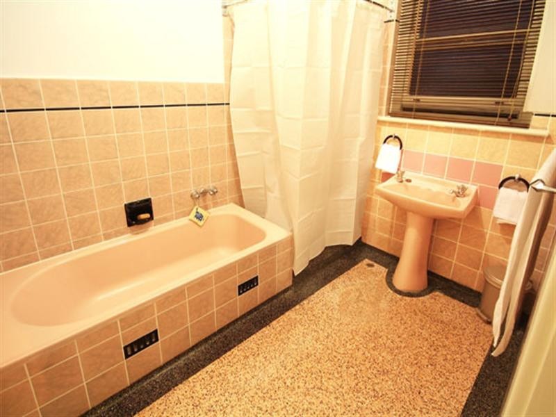 8 Botanic Grove, Campbelltown SA 5074