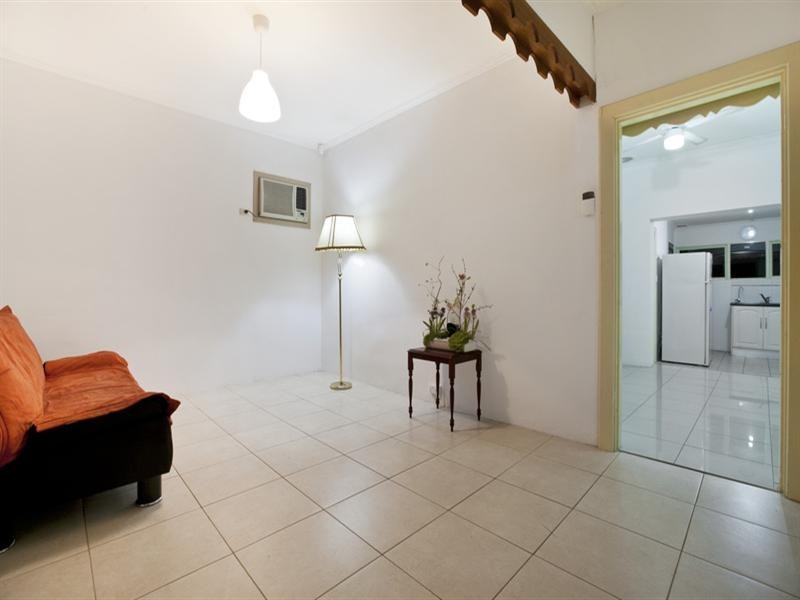 208 Hampstead Road, Clearview SA 5085