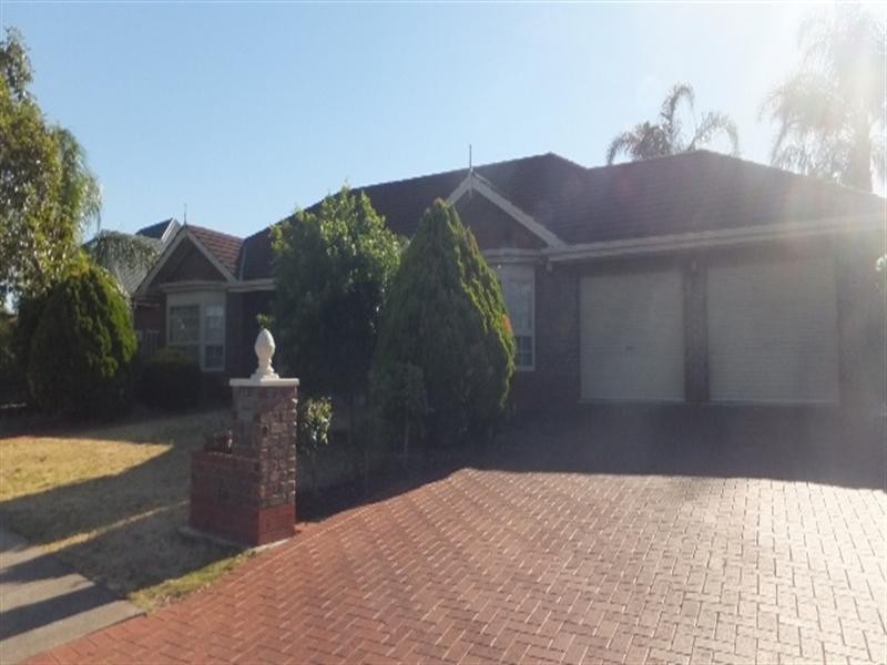 15 Stradbroke Road, Athelstone SA 5076