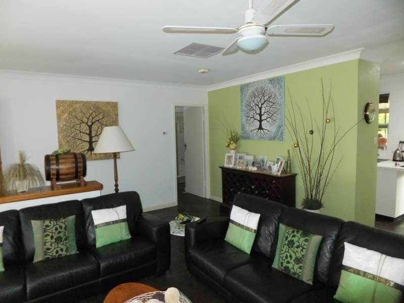 20 Landal Boulevard, Redwood Park SA 5097