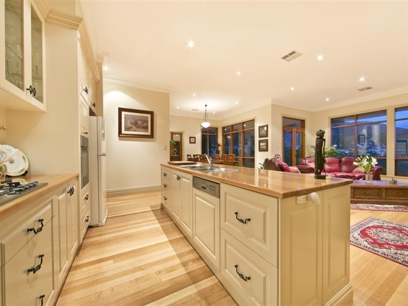 29 The Promenade, Highbury SA 5089