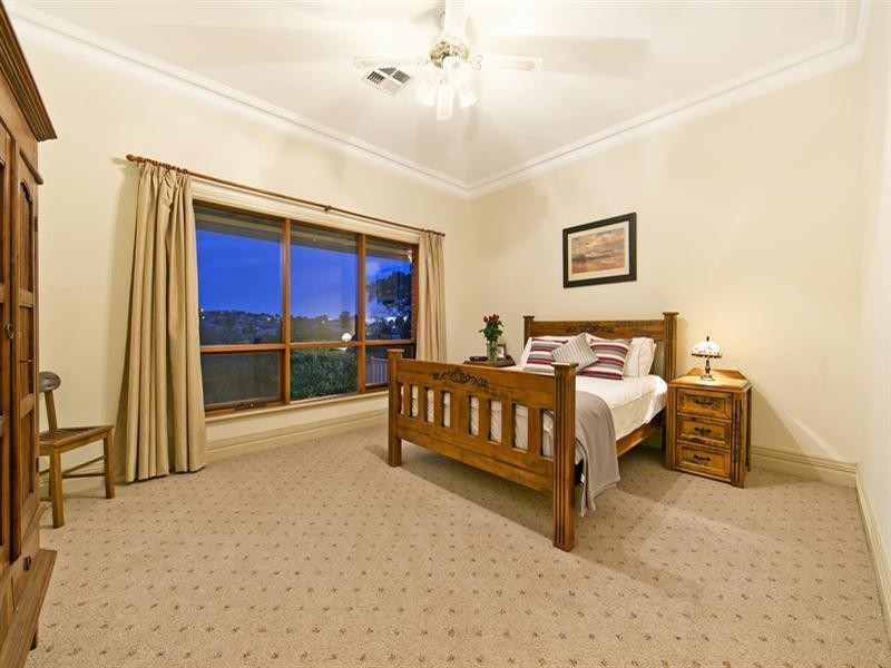 29 The Promenade, Highbury SA 5089