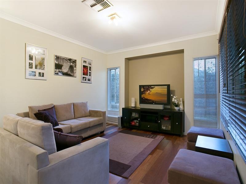 6 Elmwood Court, Mawson Lakes SA 5095