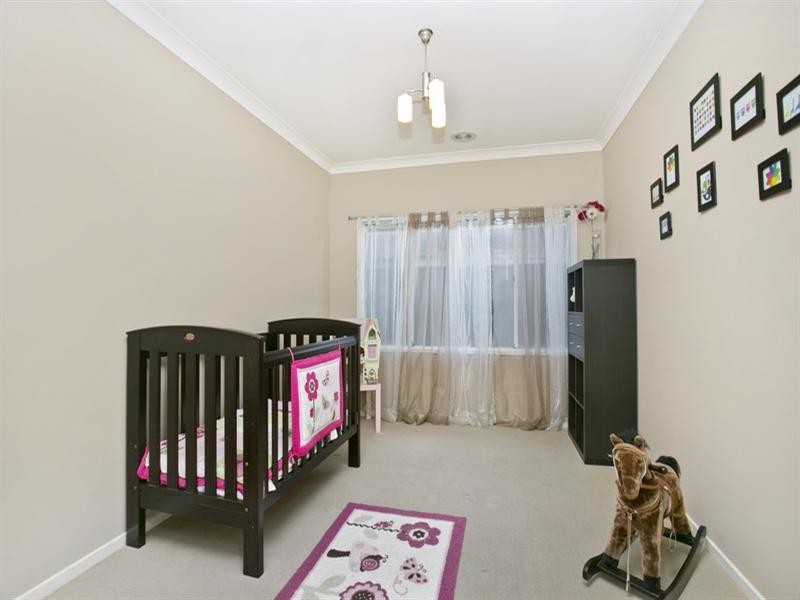 6 Elmwood Court, Mawson Lakes SA 5095