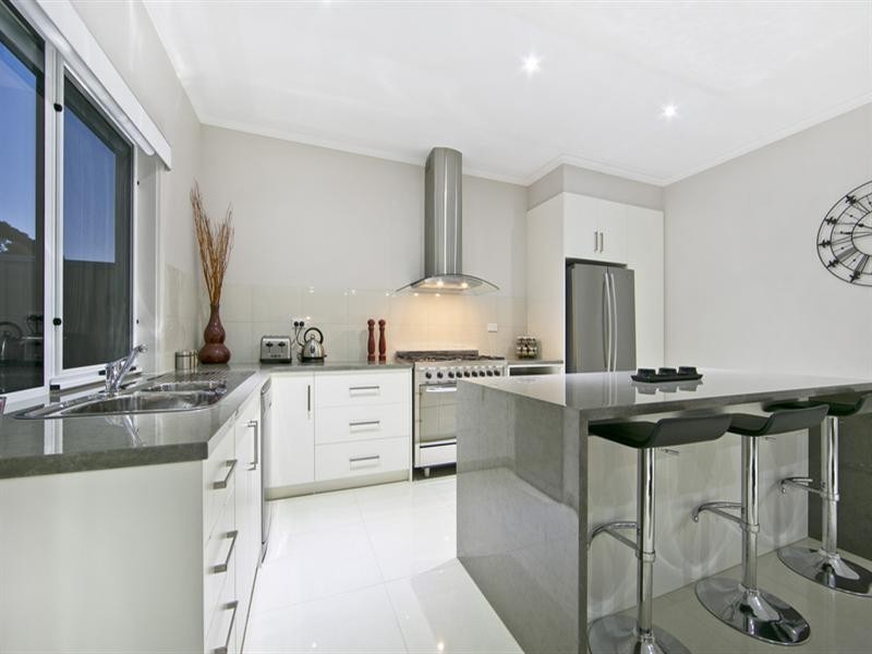 83 Oxford Street, Hillcrest SA 5086