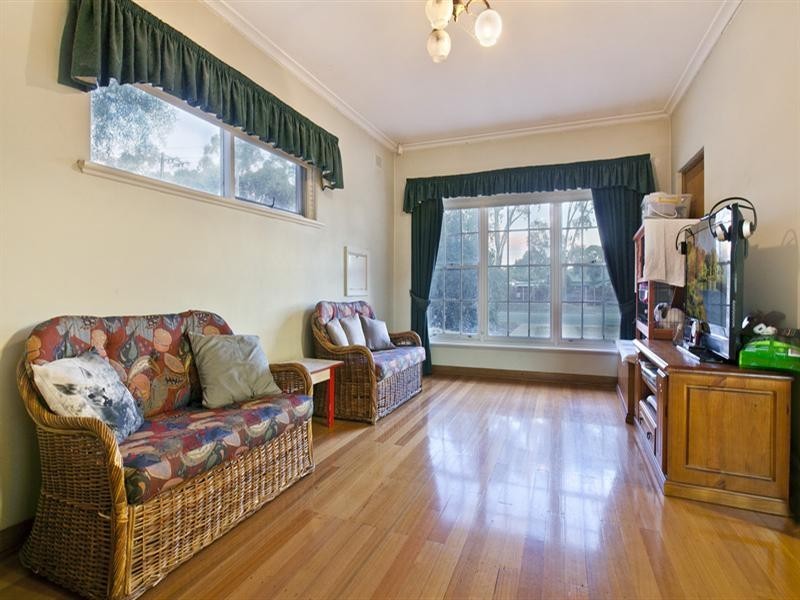 31 Kings Road, Salisbury Downs SA 5108