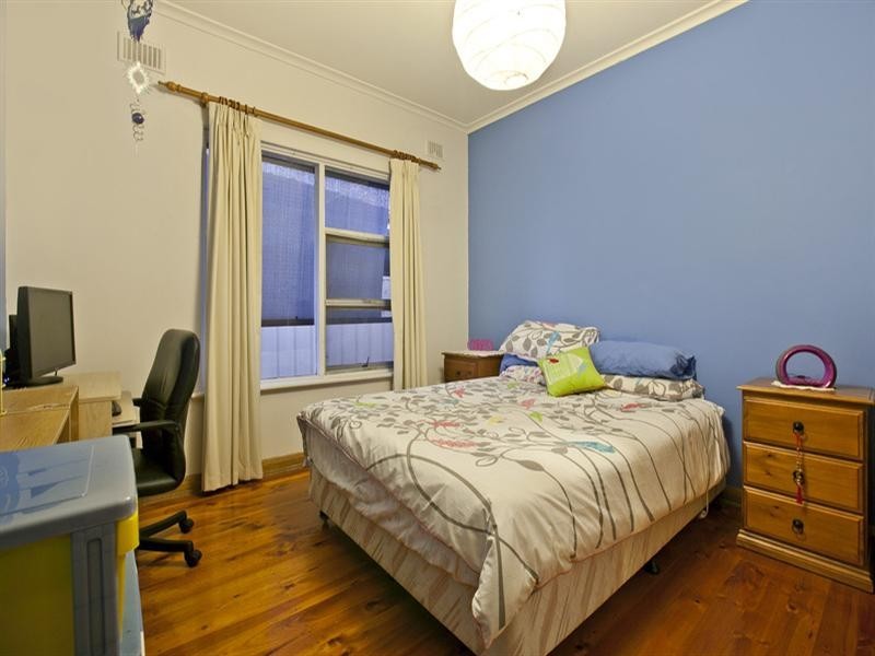 31 Kings Road, Salisbury Downs SA 5108