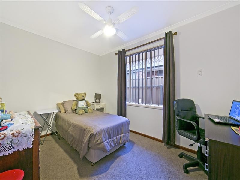 8 Brookdale Close, Gilles Plains SA 5086