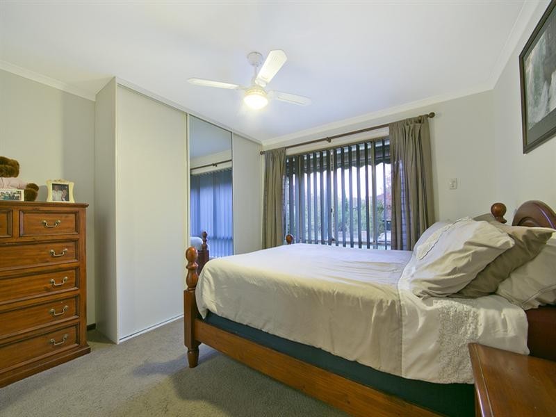 8 Brookdale Close, Gilles Plains SA 5086