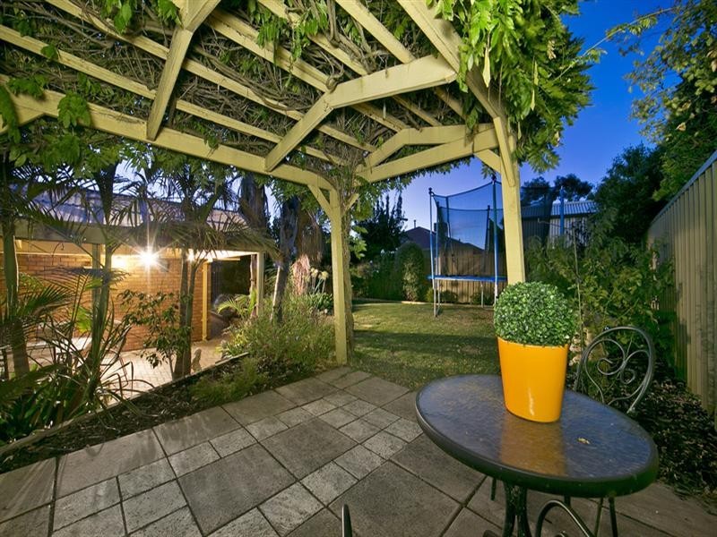 2 Reta Court, Golden Grove SA 5125