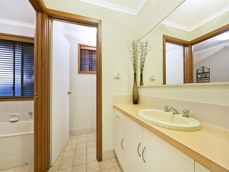 2 Reta Court, Golden Grove SA 5125