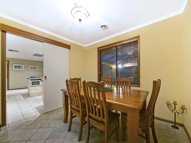 2 Reta Court, Golden Grove SA 5125