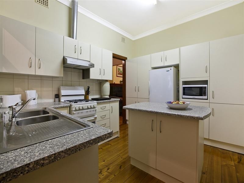 19 Ashleigh Avenue, Felixstow SA 5070