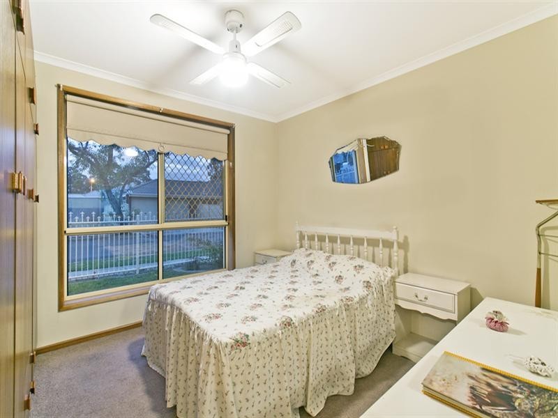 1a Somerset Avenue, Clearview SA 5085