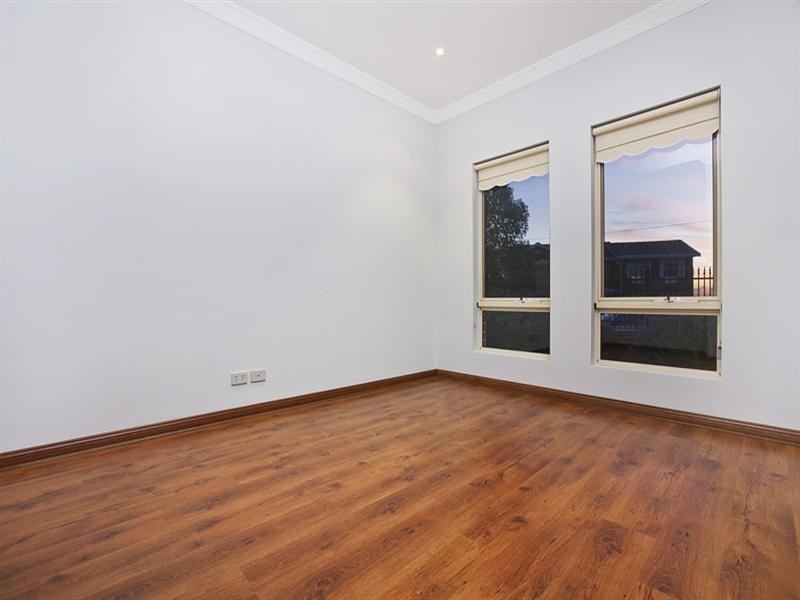 21a Tristania Terrace, Dernancourt SA 5075