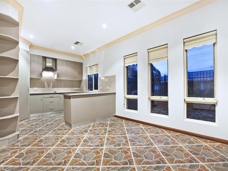 21a Tristania Terrace, Dernancourt SA 5075