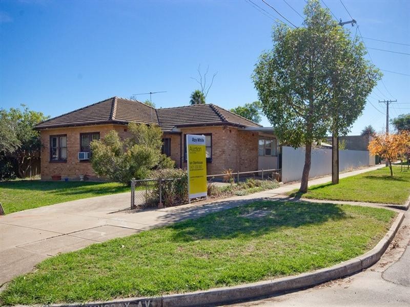 20 Murray Avenue, Clearview SA 5085
