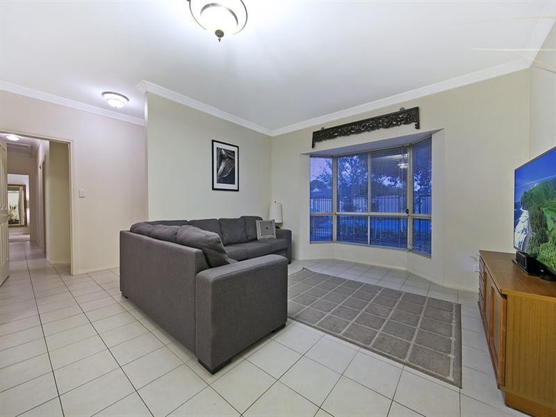 2 Leron Avenue, Enfield SA 5085