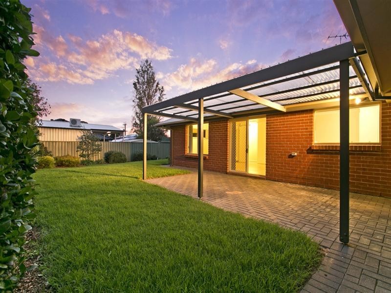 55 Kirkby Circuit, Greenacres SA 5086