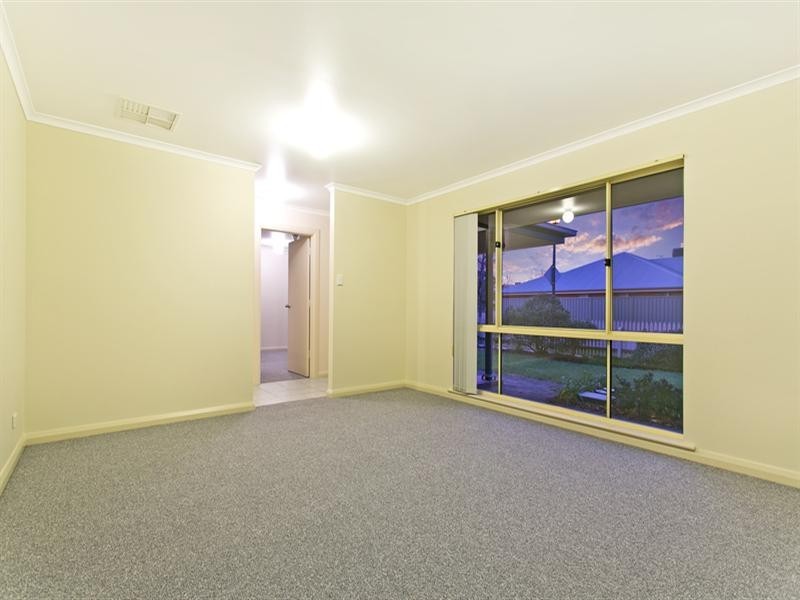 55 Kirkby Circuit, Greenacres SA 5086