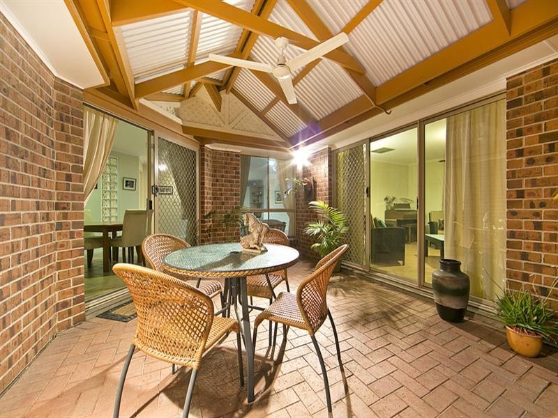 8 Saltram Parade, Oakden SA 5086